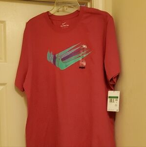 Women's Nike Tee Shirt